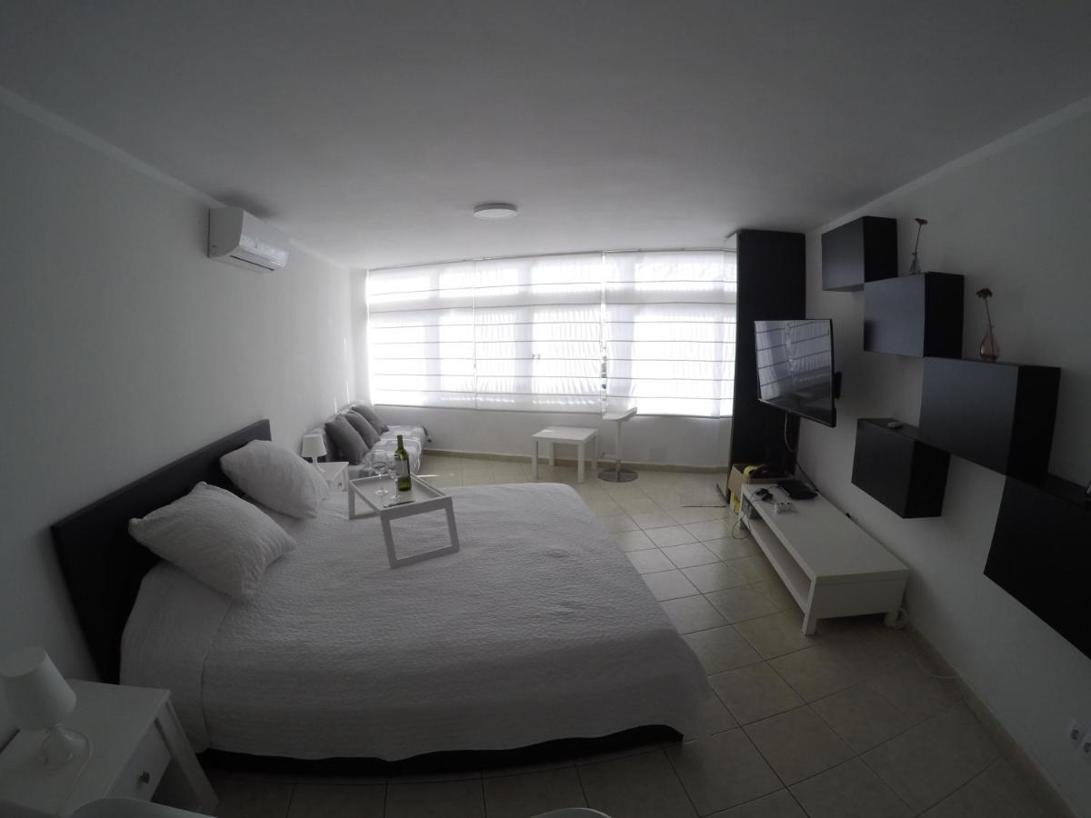 Studio Los Cristianos Beach Exterior photo