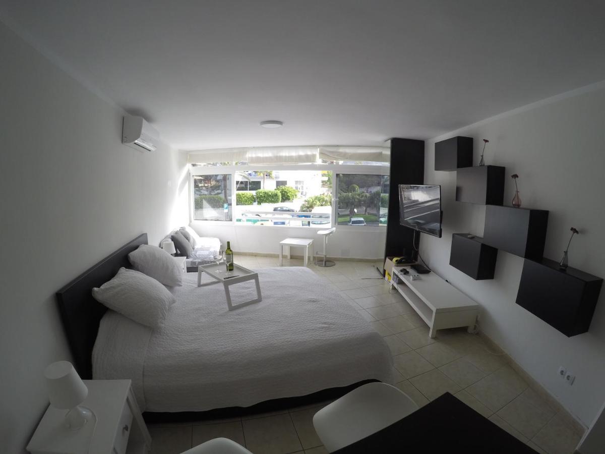 Studio Los Cristianos Beach Exterior photo