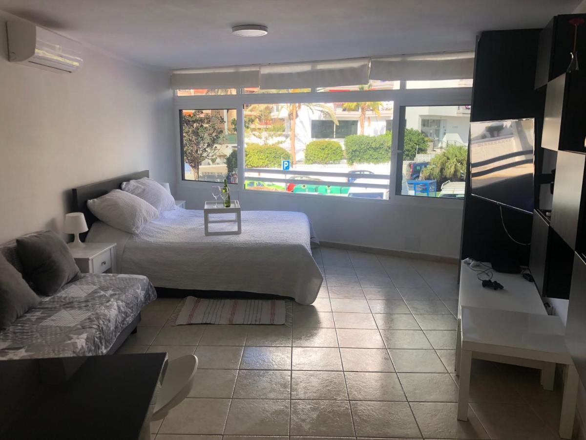 Studio Los Cristianos Beach Exterior photo