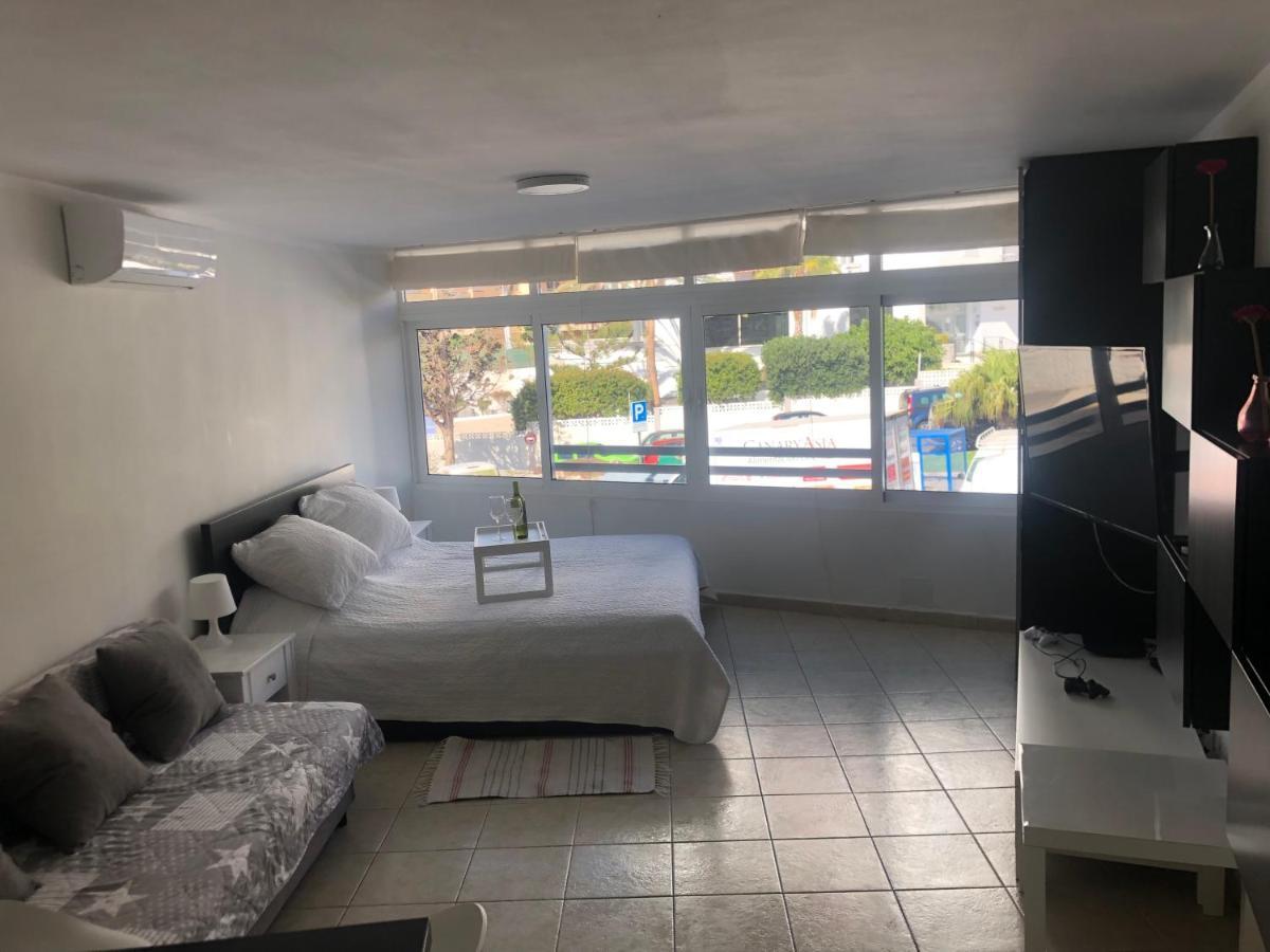 Studio Los Cristianos Beach Exterior photo