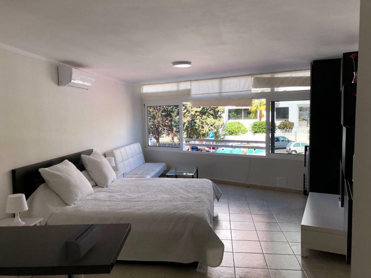 Studio Los Cristianos Beach Exterior photo